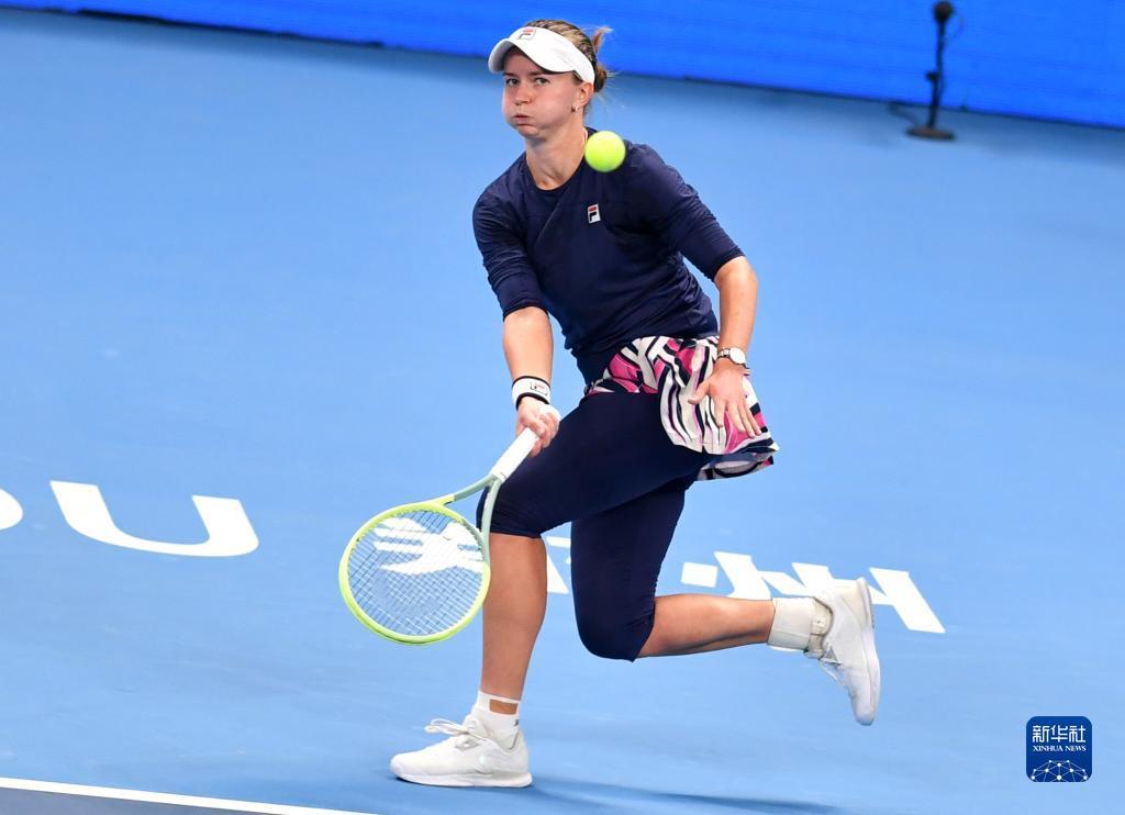 而伊朗则回 而伊朗则回