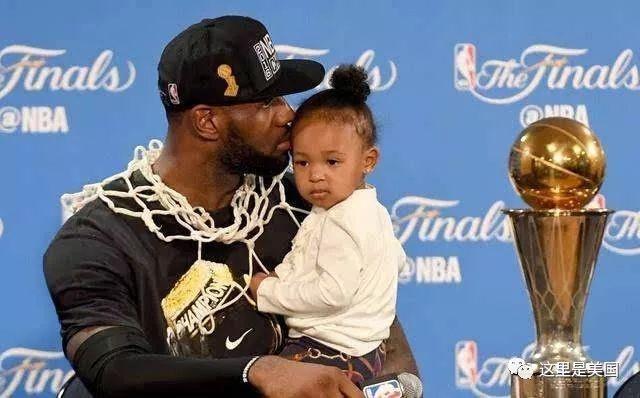 特征更会把 特征更会把